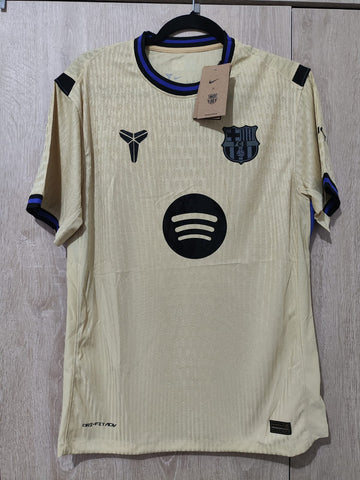 Jersey Barcelona black mamba alternativa 25/26 versión jugador kobe bryant