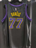 Jersey Lakers de Los Angeles Morada/Negra Doncic #77