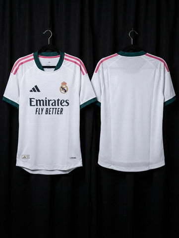 Jersey Real Madrid Local 26-27 versión jugador para personalizar