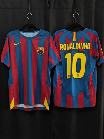 Jersey Barcelona Local retro 05-06 Ronaldinho 10