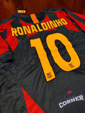Jersey Barcelona Local retro Final 2006 Ronaldinho #10 aficionado