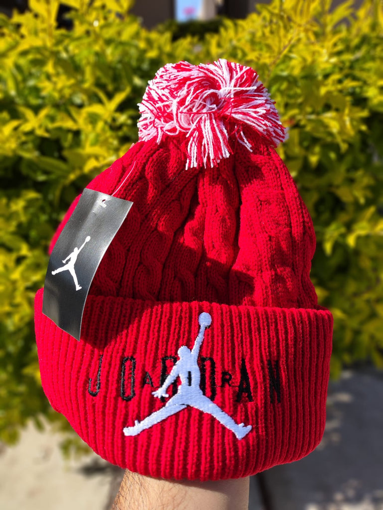 Gorro Jordan color rojo