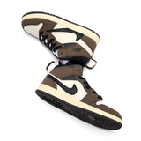 Jordan 1 Marrón, blanco y negro