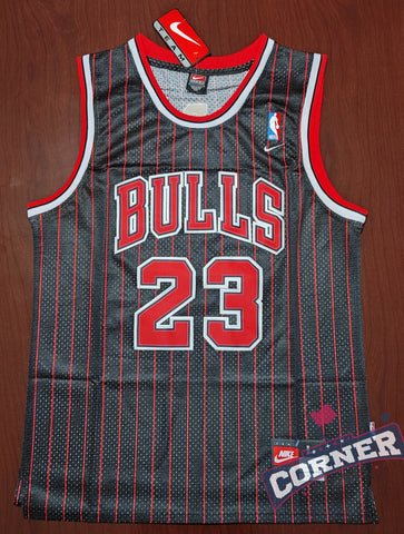 X Jersey Toros de Chicago Bulls Negro Rayado Jordan