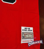 Jersey Toros de Chicago Bulls Retro Roja Jordan Con Parche Finals